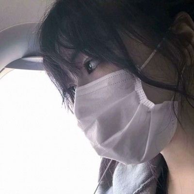 台湾飞厦门航班有乘客持新冠阳性报告登机 同机2人被确诊